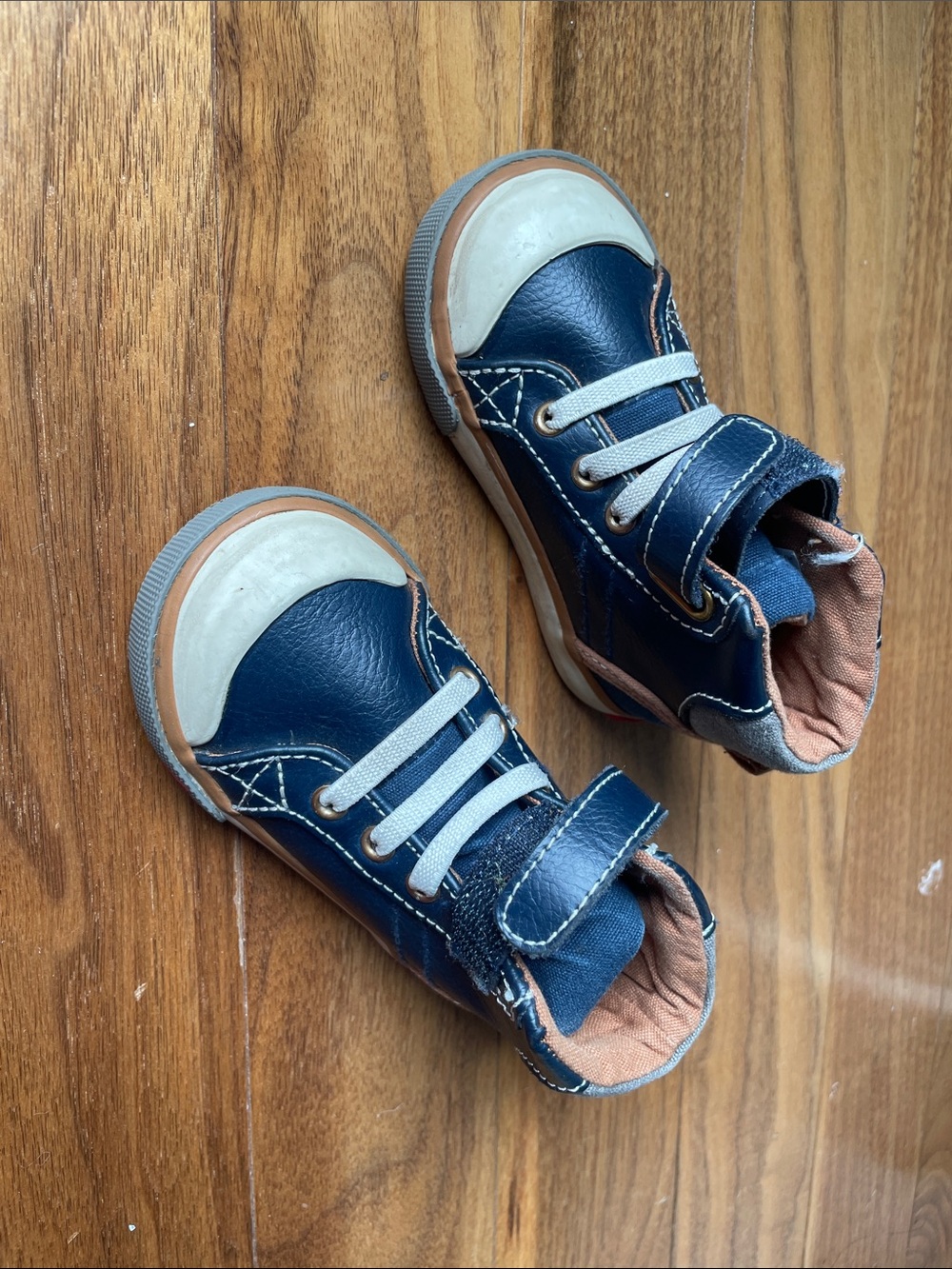 See Kai Run Navy and Tan Kids High-Top Sneakers